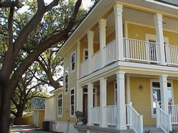 Green building Key West House
