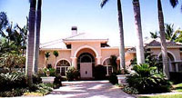 St Andrews Tour House Style Archway