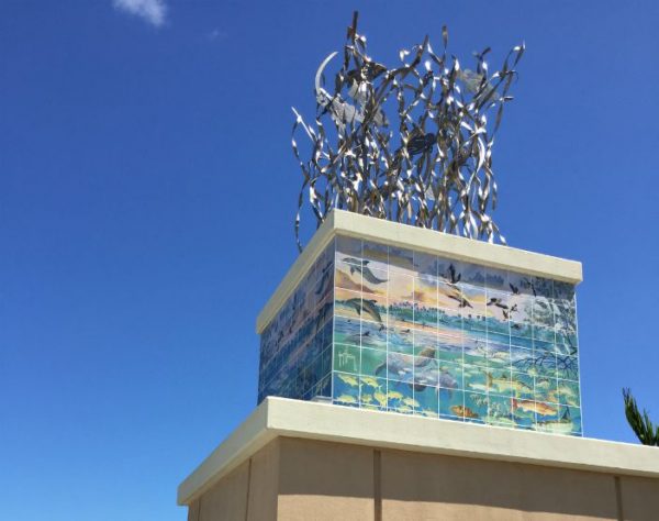Crosstown Parkway Extension Monument Artwork by Guy Harvey