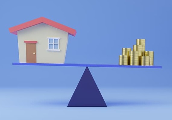 How Much will Home Prices Increase i 2021 - Balance scale